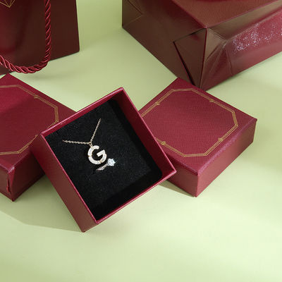 comprar Cajas rígidas con cierre magnético rojo de cuero PU para joyeros de diamantes, tamaño personalizado online manufacture
