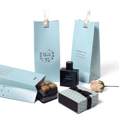 kaufen Blaugold-Folien-Geschäftspapier-Taschen Handgeschenk persönliche Tasche für Krawatten Schals online manufacture