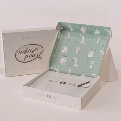 Beli Logo Kotak Mailer Berwarna-warni Dua Sisi Custom Printing Folding Airplane Box online manufacture