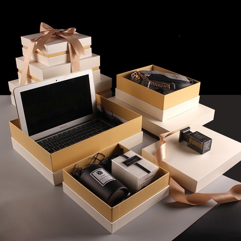 Stackable Rigid Gift Box Elegant Black Gold Instagrammable Rigid Paper Boxes