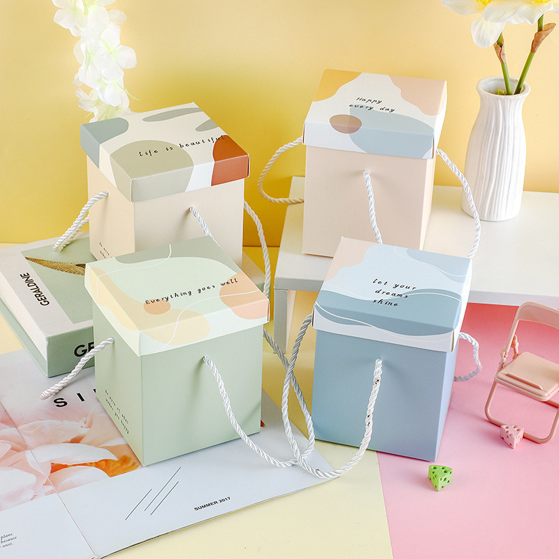 Niespodzianka Przenośne Drukowane Pudełka Pocztowe Świąteczne Pudełko na Jabłko 9,8 x 9,8 x 10cm