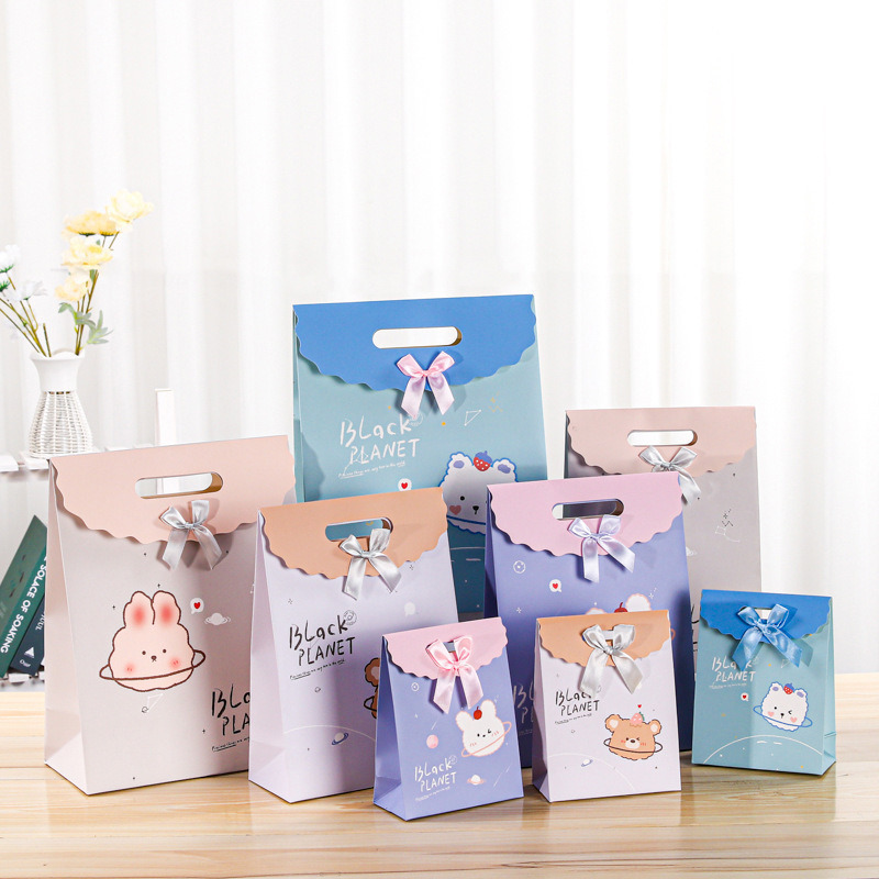 Cute Flip Top Bag Birthday Present Wrapping Paper 16.5cm 27cm Bulk Shopping Bags With Handles