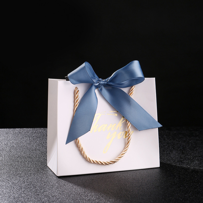 Custom White Cardboard Kraft Paper Candy Gift Boxes  Wedding Favor Boxes With Gold Foil Stamping