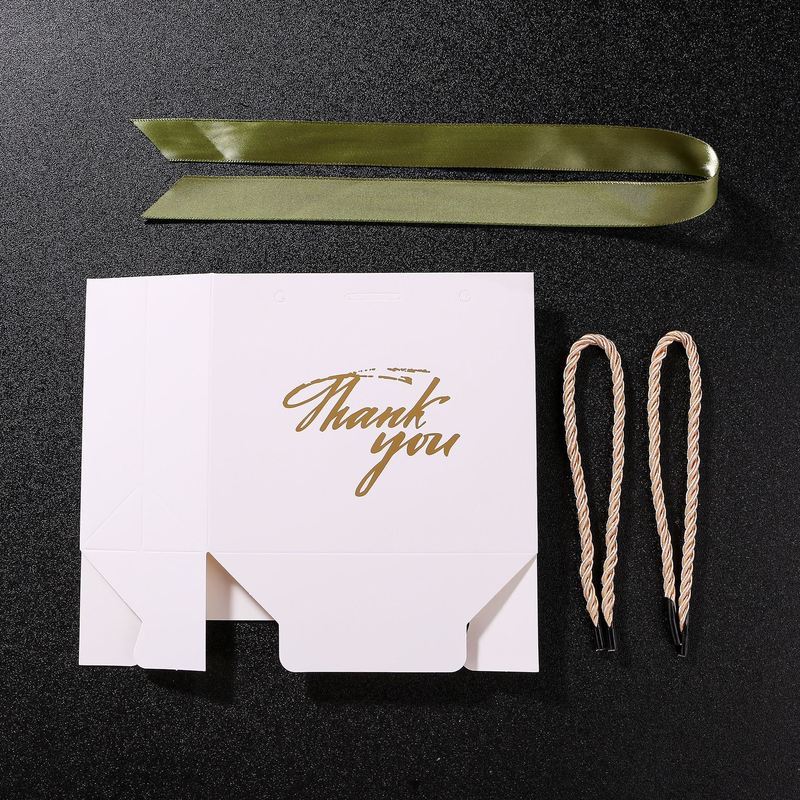 Custom White Cardboard Kraft Paper Candy Gift Boxes  Wedding Favor Boxes With Gold Foil Stamping