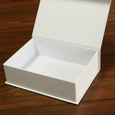 Custom 26cm Foldable Gift Boxes Magnetic Cardboard Square Packaging Box